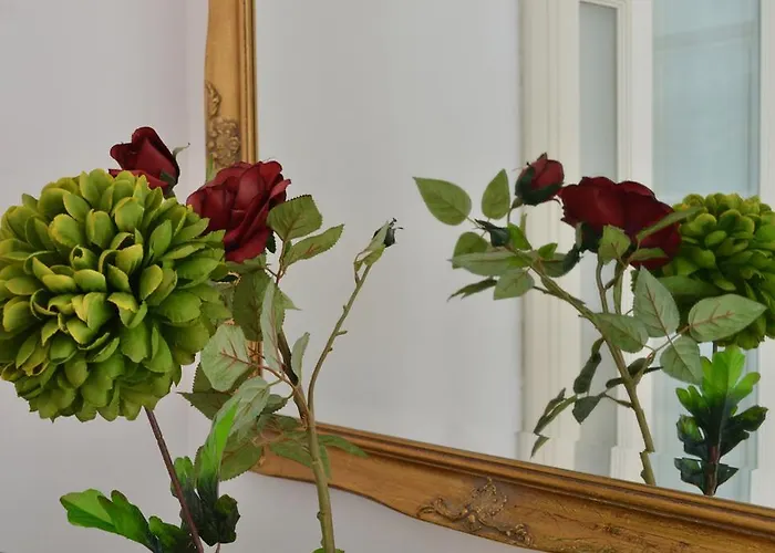 La Maison Du Paradis Apartment