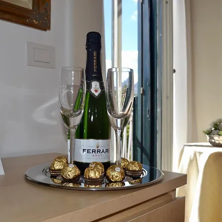 La Maison Du Paradis Lejlighed Salerno