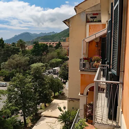 Lejlighed La Maison Du Paradis