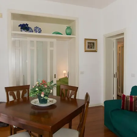 La Maison Du Paradis Lejlighed